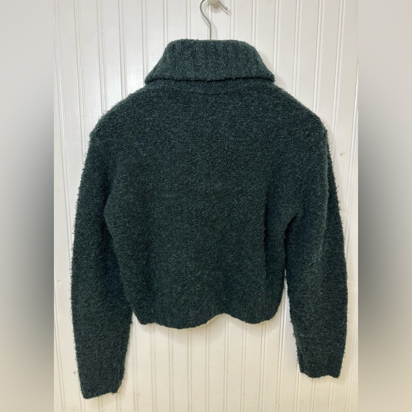 Aritzia Sweater - Picture 3 of 4